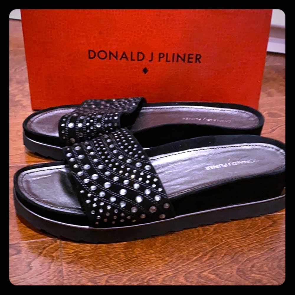 Black, bejeweled slip on sandals size 9.5 narrow